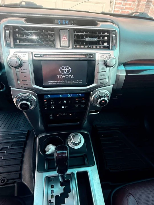 2014 Toyota 4Runner 5th Gen - Image 13 of 14