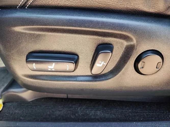 2014 Toyota 4Runner 5th Gen - Image 12 of 20