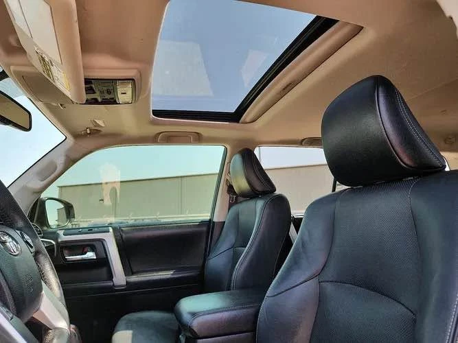 2014 Toyota 4Runner 5th Gen - Image 11 of 20