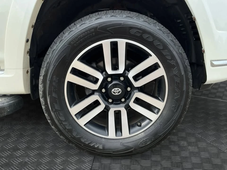 2014 Toyota 4Runner 5th Gen - Image 14 of 20