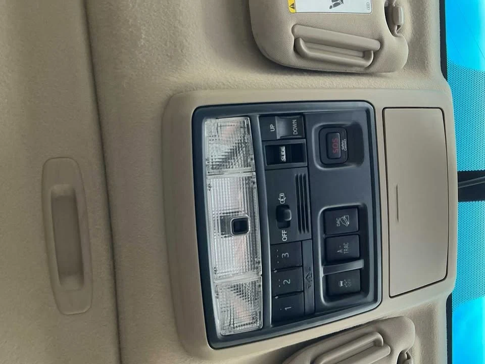 2014 Toyota 4Runner 5th Gen - Image 18 of 20