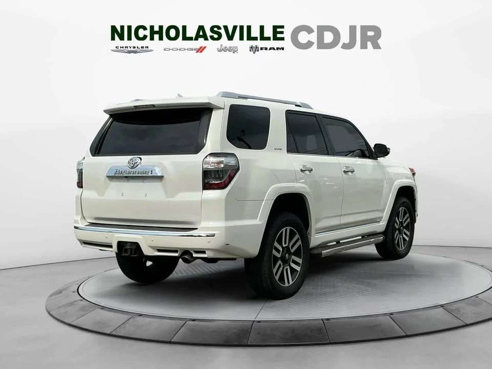 2014 Toyota 4Runner 5th Gen - Image 5 of 20