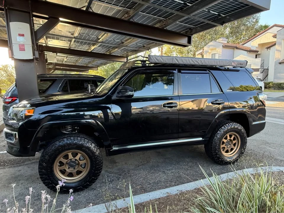 2014 Toyota 4Runner 5th Gen - Image 4 of 20
