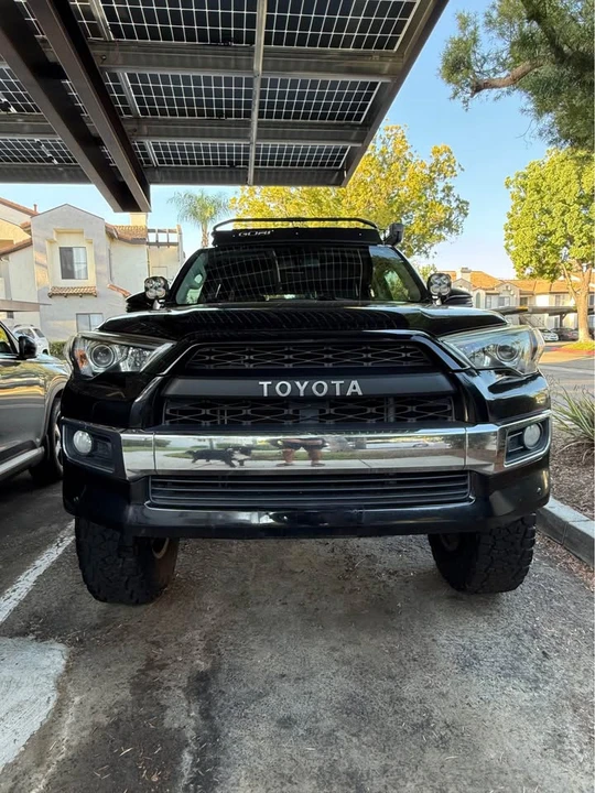 2014 Toyota 4Runner 5th Gen - Image 5 of 20