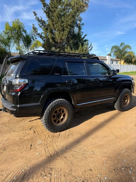 2014 Toyota 4Runner 5th Gen - Image 11 of 20