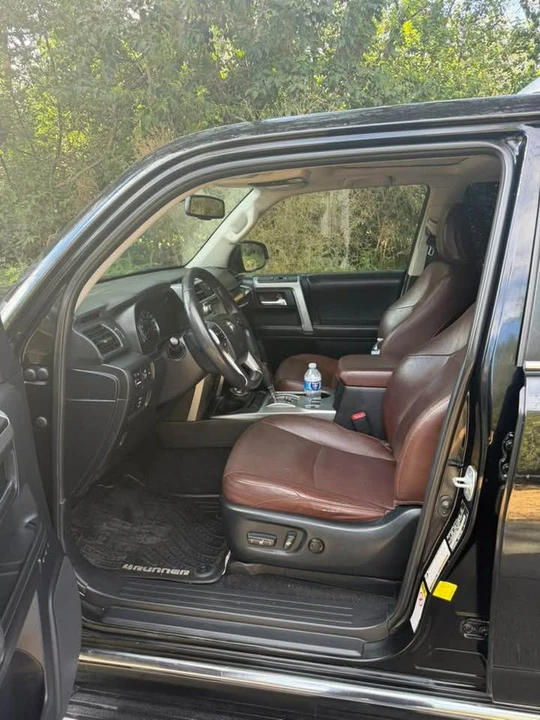 2014 Toyota 4Runner 5th Gen - Image 7 of 10