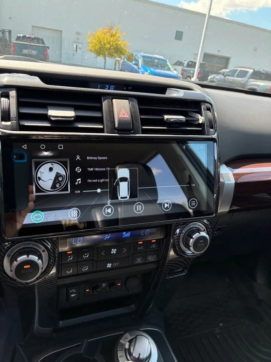 2014 Toyota 4Runner 5th Gen - Image 9 of 14
