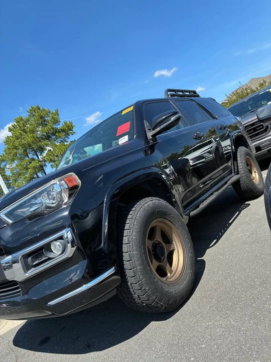 2014 Toyota 4Runner 5th Gen - Image 4 of 14