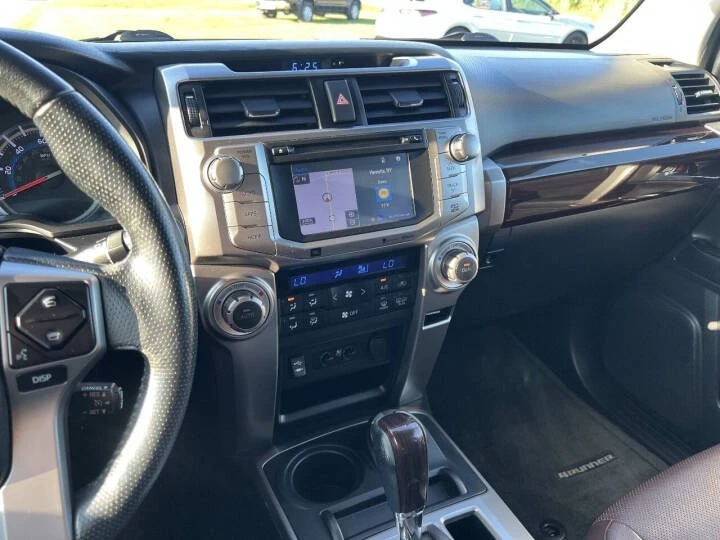 2014 Toyota 4Runner 5th Gen - Image 15 of 20