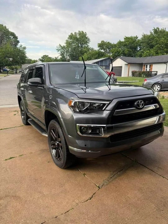 2014 Toyota 4Runner 5th Gen - Image 7 of 9