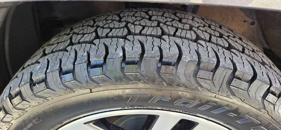 2014 Toyota 4Runner 5th Gen - Image 13 of 15