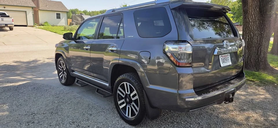 2014 Toyota 4Runner 5th Gen - Image 3 of 15
