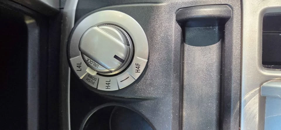 2014 Toyota 4Runner 5th Gen - Image 12 of 15