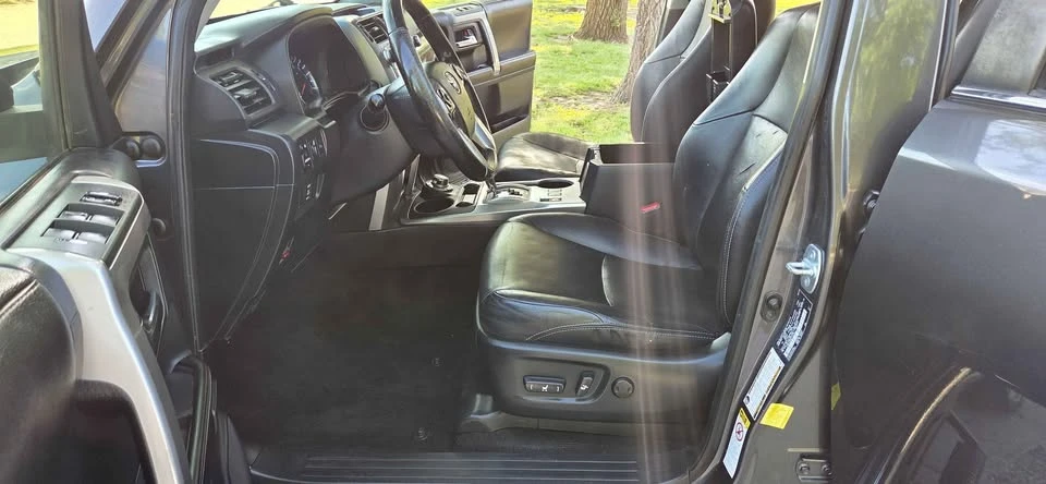 2014 Toyota 4Runner 5th Gen - Image 10 of 15
