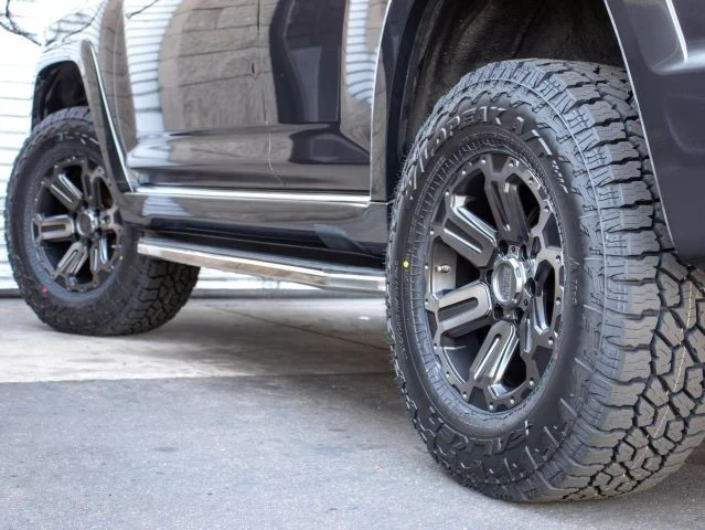 2014 Toyota 4Runner 5th Gen - Image 10 of 21