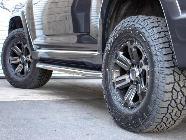 2014 Toyota 4Runner 5th Gen - Image 11 of 21