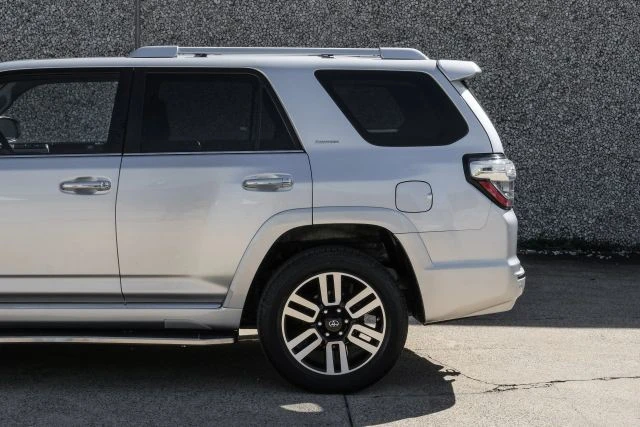 2014 Toyota 4Runner 5th Gen - Image 13 of 21