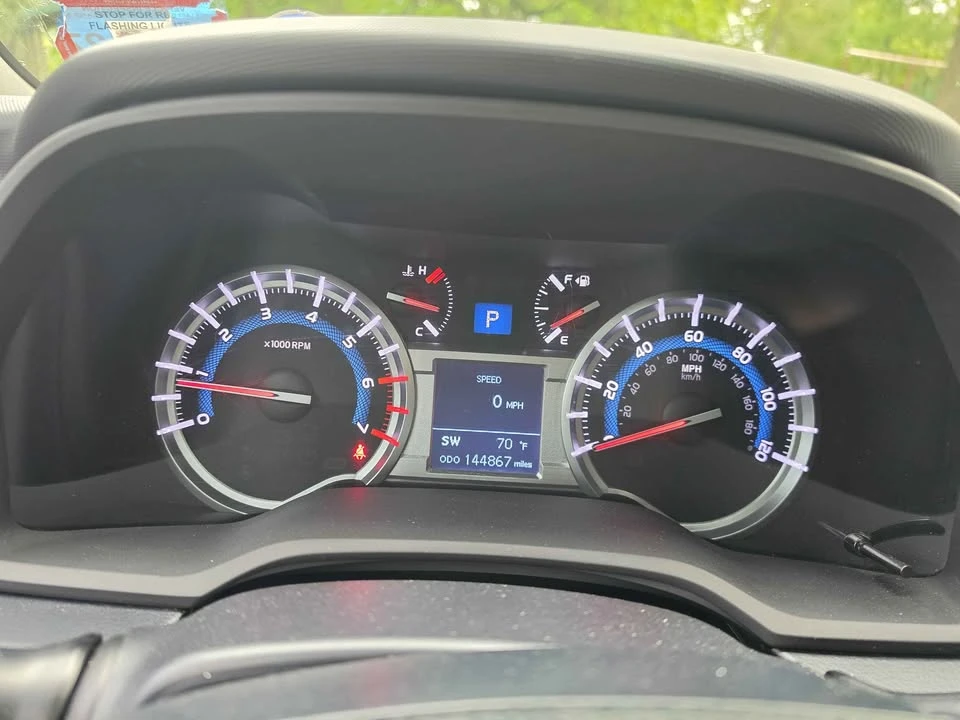 2014 Toyota 4Runner 5th Gen - Image 17 of 18