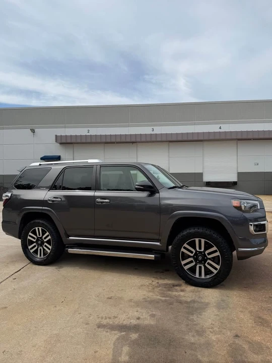 2014 Toyota 4Runner 5th Gen - Image 2 of 15