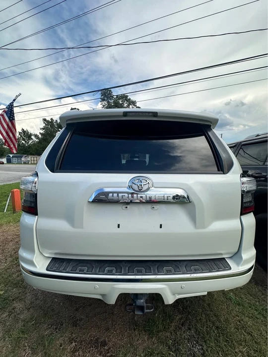 2014 Toyota 4Runner 5th Gen - Image 3 of 5