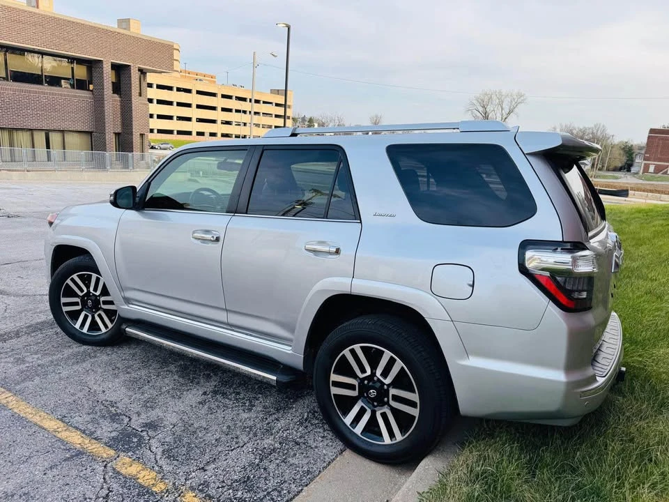2014 Toyota 4Runner 5th Gen - Image 4 of 20