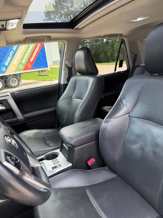 2014 Toyota 4Runner 5th Gen - Image 11 of 15