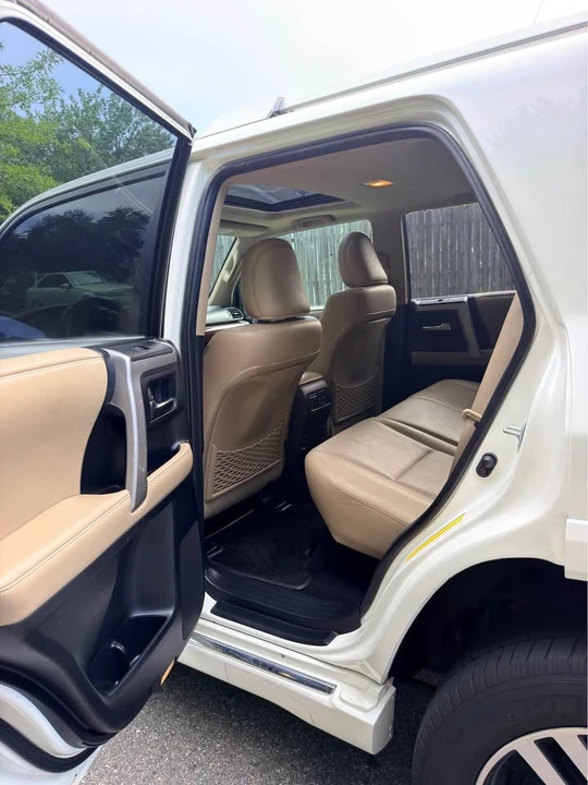 2014 Toyota 4Runner 5th Gen - Image 6 of 15