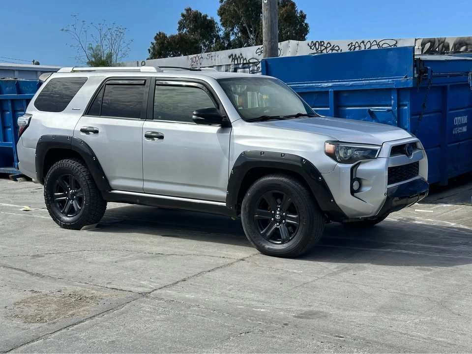 2014 Toyota 4Runner 5th Gen - Image 5 of 20