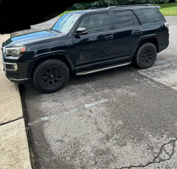 2014 Toyota 4Runner 5th Gen - Image 2 of 5