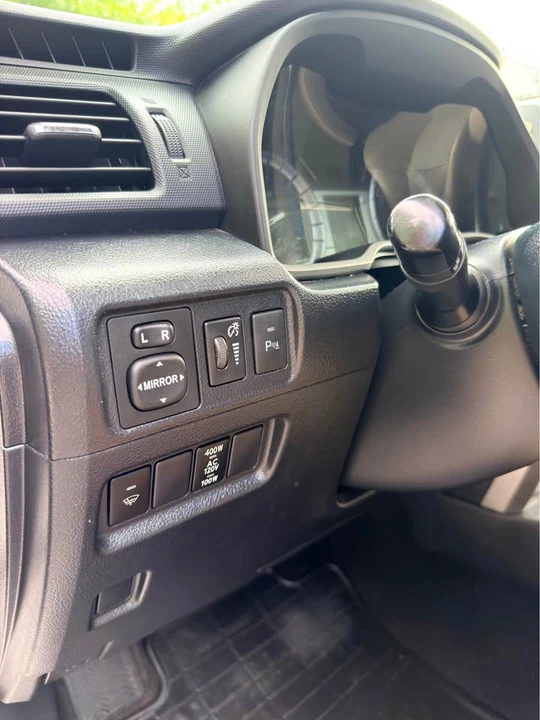 2014 Toyota 4Runner 5th Gen - Image 14 of 15
