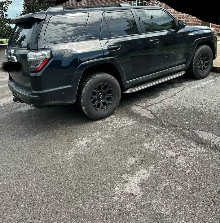 2014 Toyota 4Runner 5th Gen - Image 4 of 5