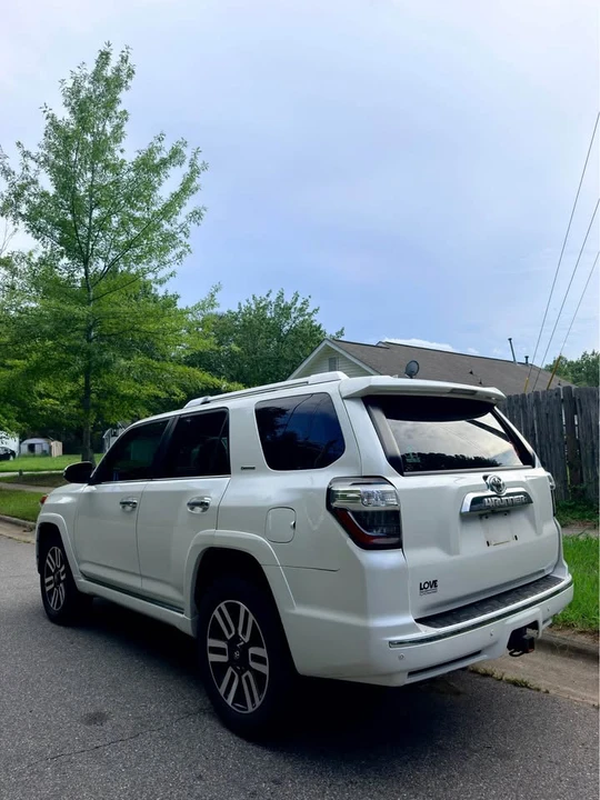 2014 Toyota 4Runner 5th Gen - Image 4 of 15