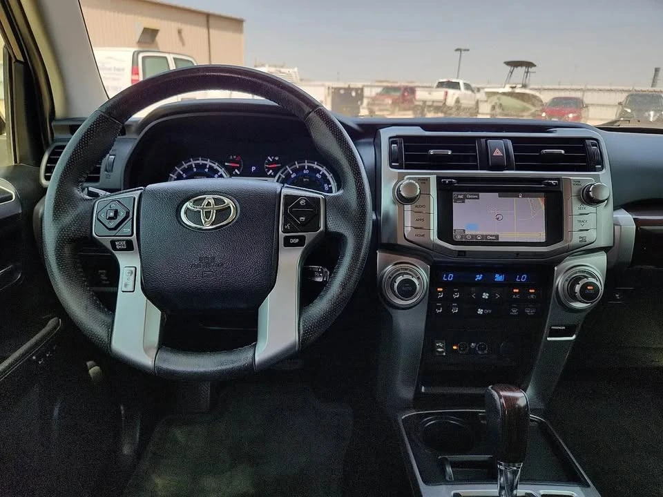 2014 Toyota 4Runner 5th Gen - Image 11 of 18