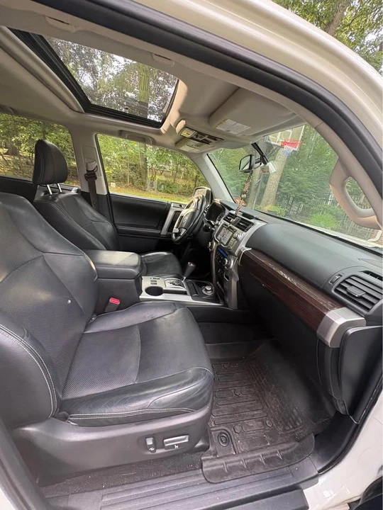 2014 Toyota 4Runner 5th Gen - Image 4 of 9