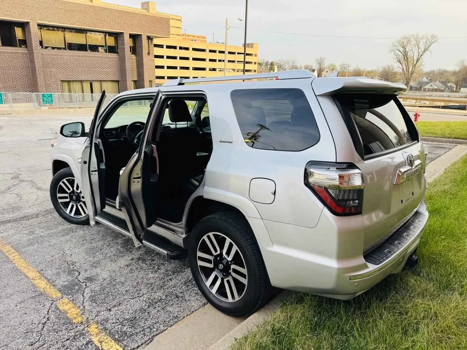 2014 Toyota 4Runner 5th Gen - Image 6 of 17