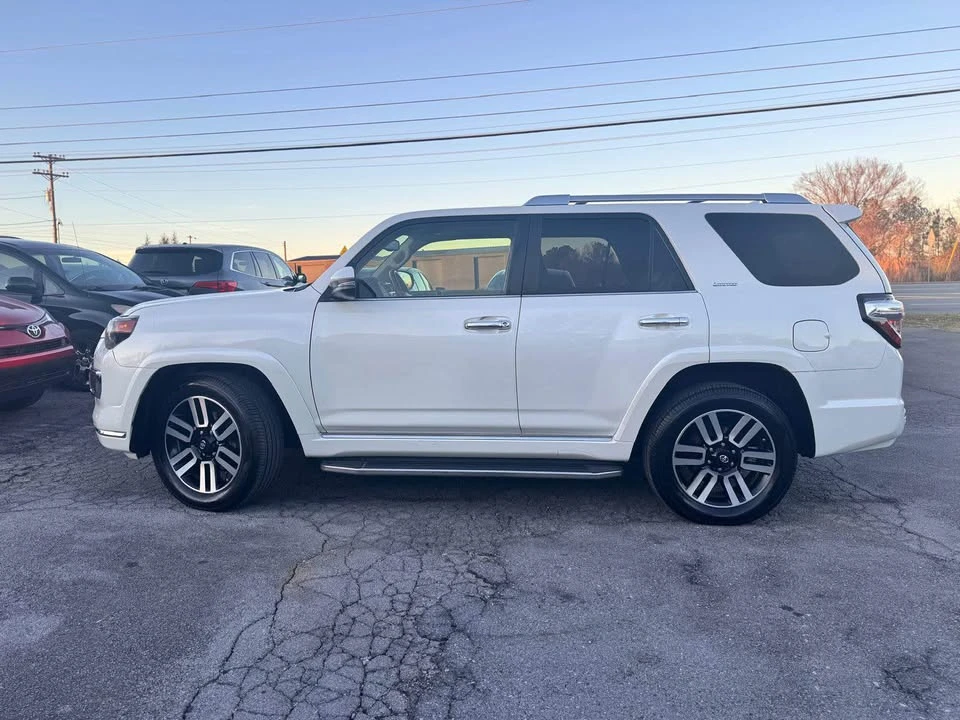 2014 Toyota 4Runner 5th Gen - Image 6 of 20