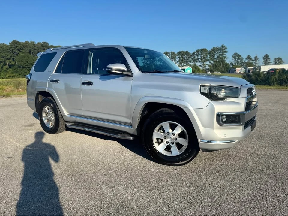 2014 Toyota 4Runner 5th Gen - Image 3 of 17