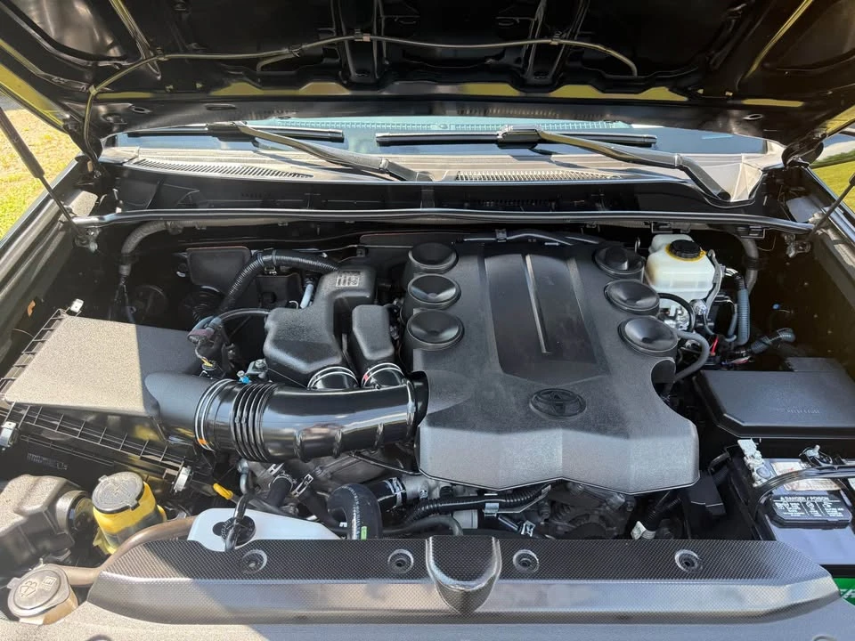 2014 Toyota 4Runner 5th Gen - Image 10 of 16