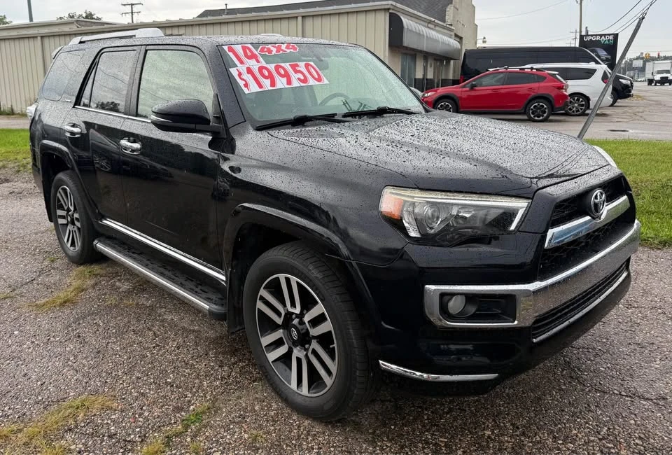 2014 Toyota 4Runner 5th Gen - Image 2 of 18