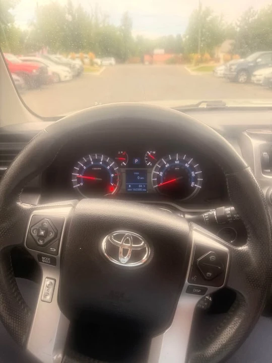 2014 Toyota 4Runner 5th Gen - Image 6 of 11