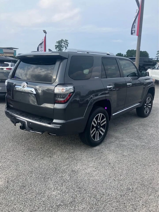 2014 Toyota 4Runner 5th Gen - Image 6 of 12