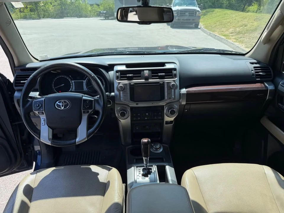 2014 Toyota 4Runner 5th Gen - Image 11 of 14