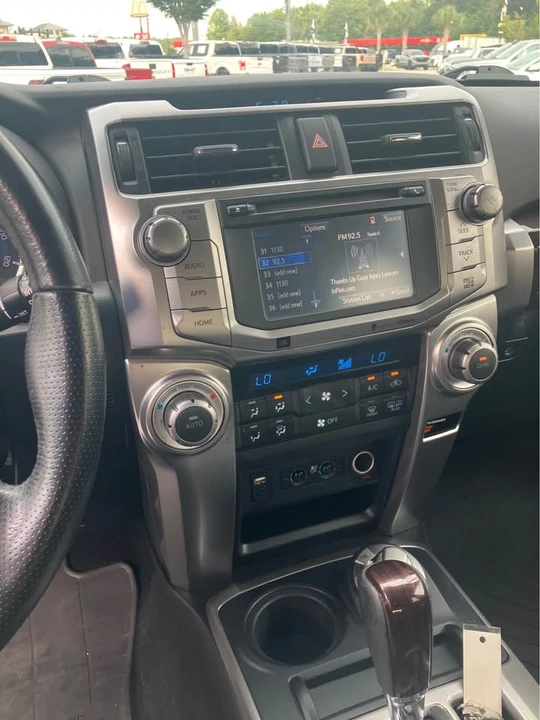 2014 Toyota 4Runner 5th Gen - Image 9 of 12