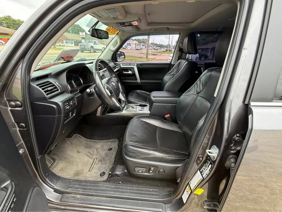 2014 Toyota 4Runner 5th Gen - Image 6 of 11