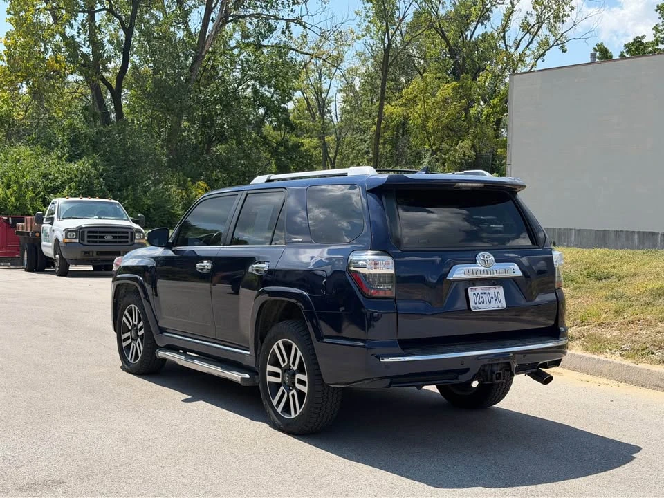 2014 Toyota 4Runner 5th Gen - Image 7 of 14