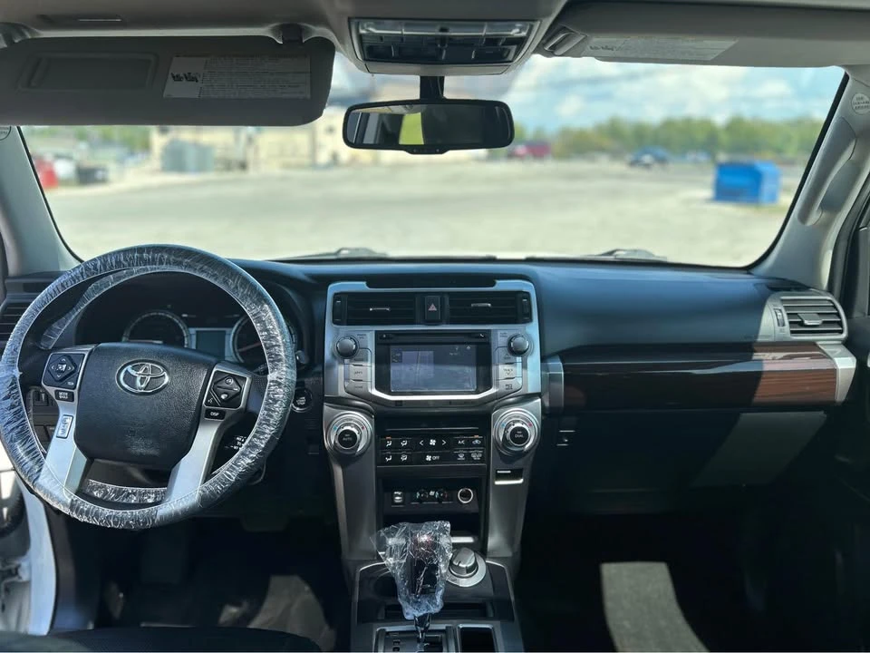 2014 Toyota 4Runner 5th Gen - Image 5 of 11