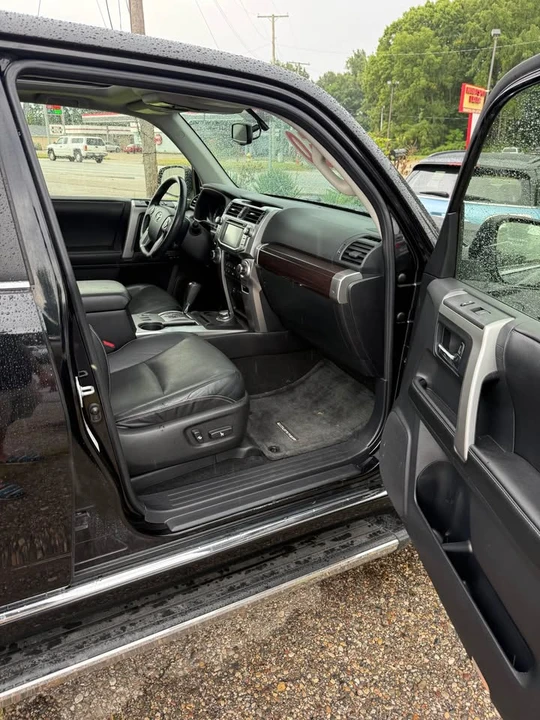 2014 Toyota 4Runner 5th Gen - Image 11 of 18