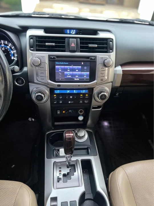 2014 Toyota 4Runner 5th Gen - Image 13 of 19