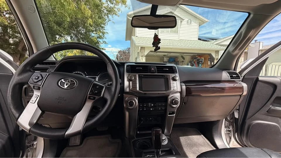 2014 Toyota 4Runner 5th Gen - Image 6 of 8