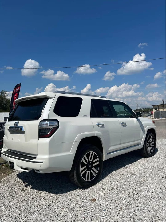 2014 Toyota 4Runner 5th Gen - Image 4 of 11
